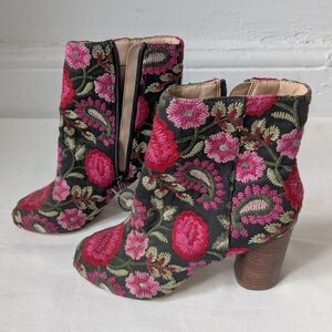 Sole Society Floral Embroidered Ankle Boots - Pink and Green Size 5